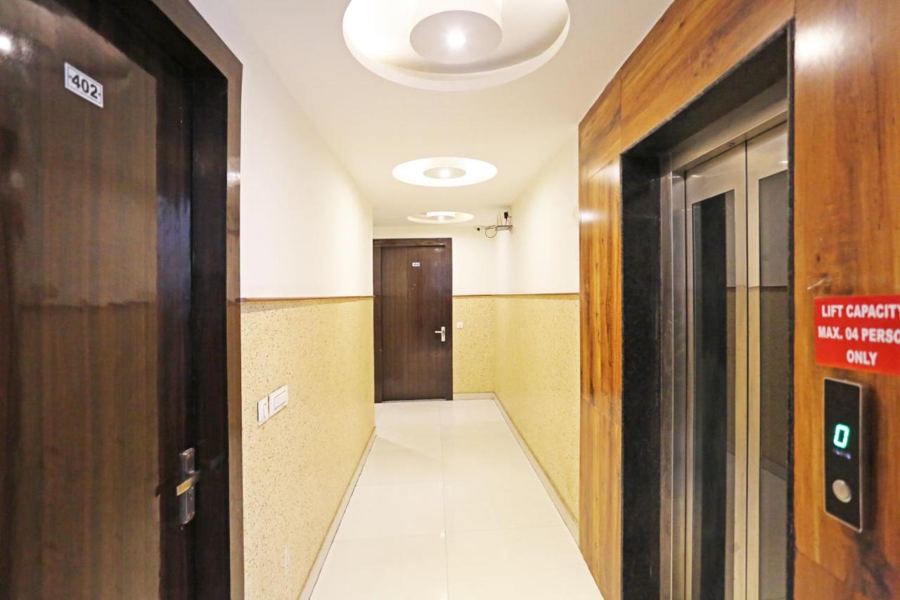 Hotel Iconic Near Delhi Igi International Airport นิวเดลี ภายนอก รูปภาพ