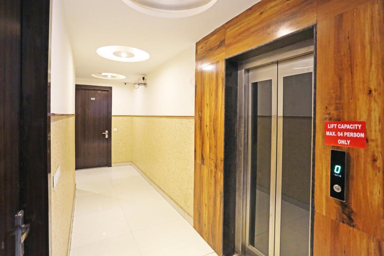 Hotel Iconic Near Delhi Igi International Airport นิวเดลี ภายนอก รูปภาพ